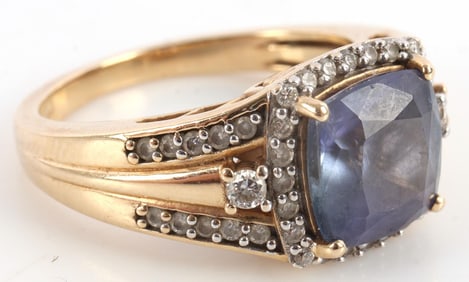 14K GOLD TANZANITE & DIAMOND RING