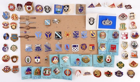 86 PIECE LOT WWII US DUI INSIGNIA PIN COLLECTION