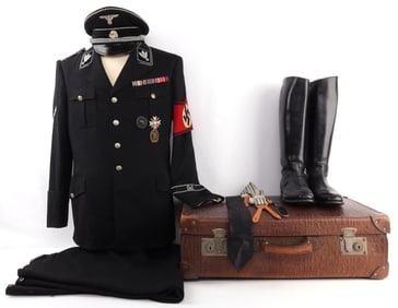 WWII GERMAN SS GRUPPENFUHRER UNIFORM HOLTERS