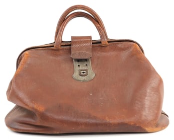 ANTIQUE GENUINE BROWN LEATHER DOCTOR BAG