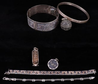 LOT OF 7 STERLING SILVER BRACELETS & PENDANTS