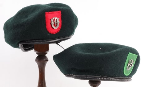 LOT OF 2 US ARMY BERET 7TH SPECIAL FORCES