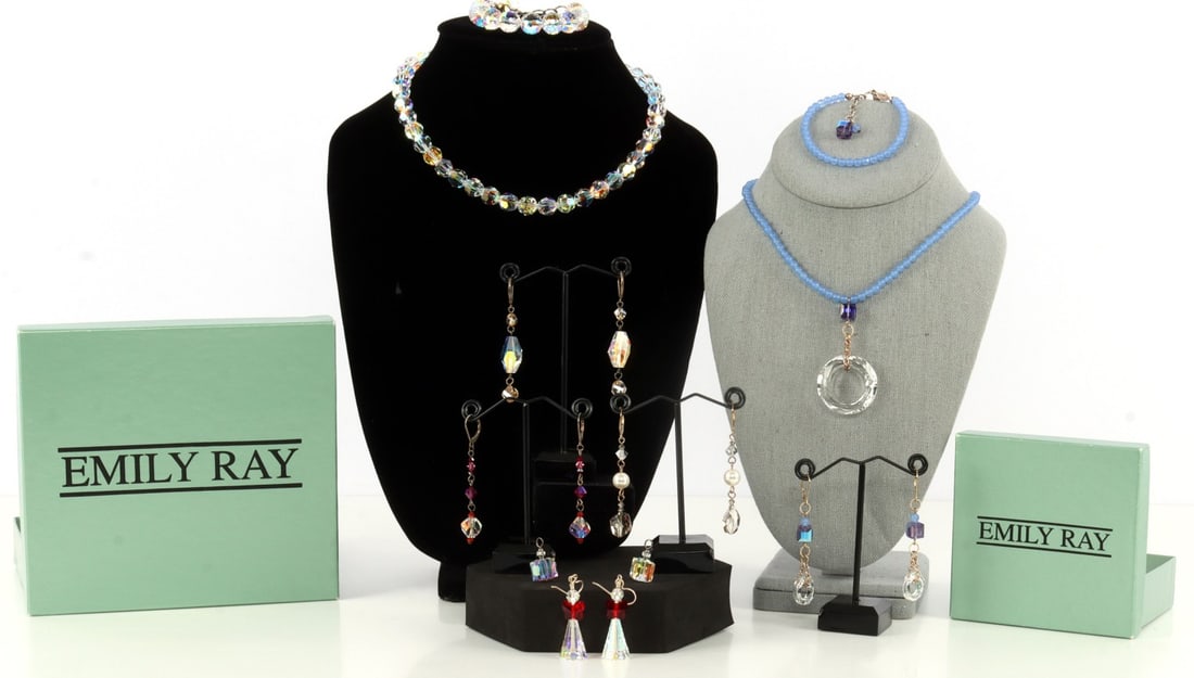 SILVER JEWELRY LOT BRAND EMILY RAY: Silver jewelry 10 piece lot includes 2 sets ( necklace earrings and bracelet) and 4 sets of earring. All marked Emily Ray. Weight: HM rack