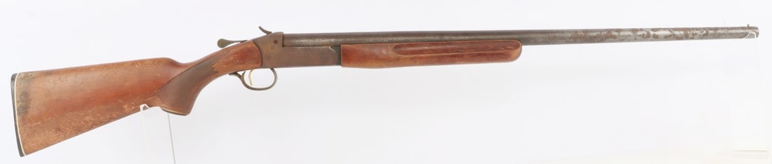 WINCHESTER MODEL 37A SINGLE SHOT 20 GAUGE SHOTGUN: 28-inch barrel. 44 inches overall. Steel frame. Full choke. Fair bore. Top break with extractor. Front brass bead sight. Textured grip points and plastic butt plate. Pitting throughout and heavy wear 
