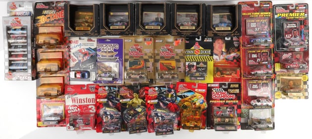 LOT 25+ NASCAR RACING CHAMPIONS DIE CA ST 1990S