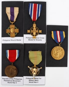 WWII PHILIPPINES MEDALS LOT OF 5 WOUND MERIT