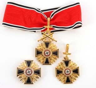 LOT OF 3 WWII GERMAN NSDAP 1ST CLASS MEDALS
