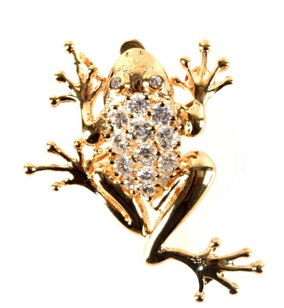 LADIES 14K YELLOW GOLD DIAMOND FROG PENDANT/BROOCH: Tree frog brooch with 15 round full cut diamonds, with a combined approximate total diamond weight of 1.25cts., graded H/SI1-I2, with good make. Weight: 5.3 Condition: Fine condition.