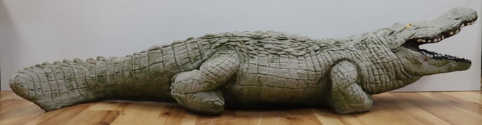 LARGE HANDPAINTED CONCRETE ALLIGATOR DISPLAY PIECE