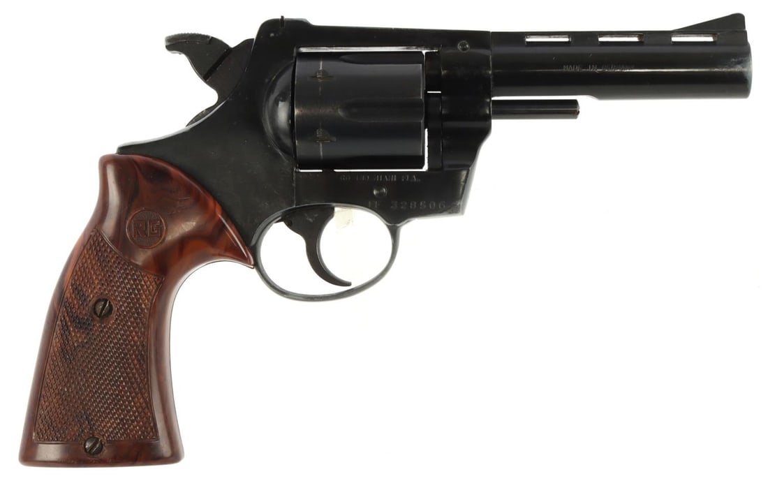 ROHM MODEL RG 38S .38 SPECIAL DA REVOLVER: ROHM Model RG 38S double action revolver. Made in Germany. Blued finish with 4-inch barrel, vented top rib and two-piece marbled polymer grips. Import marked Miami, Fla. Good condition. Mechanically O