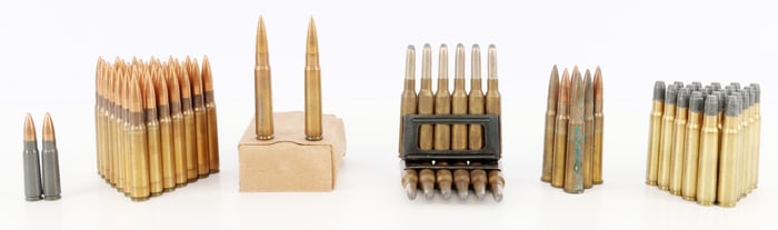 83 RDS MIXED VINTAGE RIFLE AMMUNITION LOT
