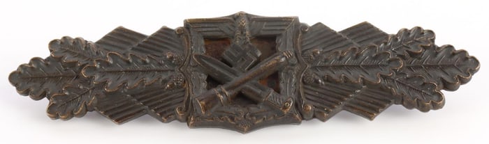 WWII GERMAN CLOSE COMBAT CLASP IN BRONZE