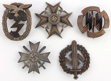 WWII GERMAN THIRD REICH MILITARY BADGE LOT