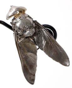 14 TO 18 K WHITE GOLD HAND CAST HORSE FLY