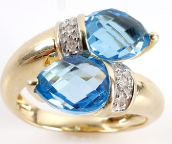 14K GOLD RING WITH VIBRANT PEAR CUT SPINEL