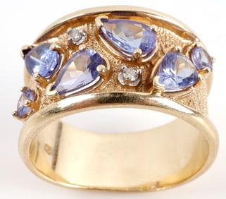 14K GOLD RING WITH 6 TANZANITE STONES