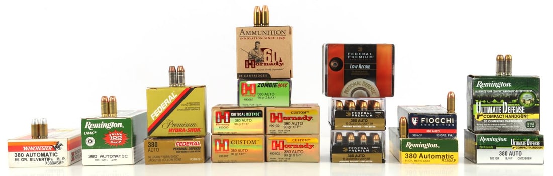 510 RDS ASSORTED 380 AUTO MIXED GRAIN AMMO LOT: 1 box, 100 rounds Remington 380 Auto, 88 Grain, JHP. 1 box, 50 rounds Fiocchi 380 Auto, 95 Grain, FMJ. 1 box, 50 rounds Remington 380 Auto, 95 Grain, FMJ. 1 box, 50 rounds Winchester 380 Auto, 85 Grai