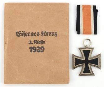 WWII GERMAN IRON CROSS 2ND CLASS IN ENVELOPE