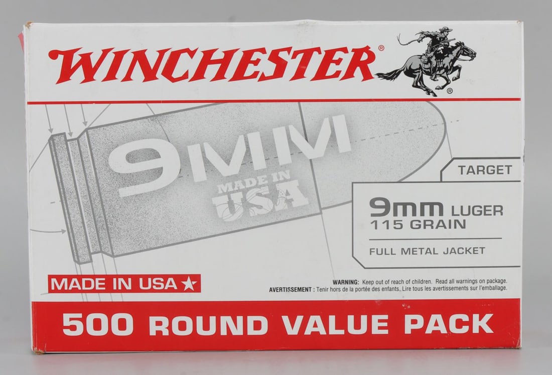 500 RDS WINCHESTER 9MM LUGER 115 GR FMJ AMMO: 1 box, 500 rounds Winchester 9mm Luger, 115 Grain, Full Metal Jacket Ammunition. No international shipping. Know your state laws prior to bidding. This lot has a reserve.