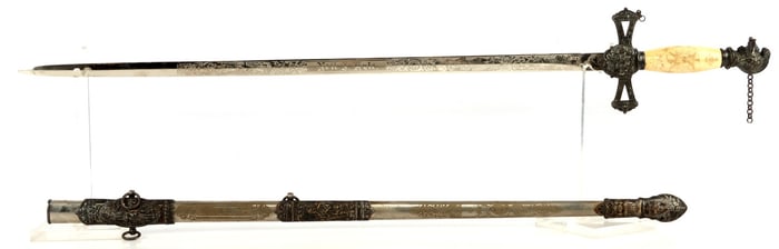 ANTIQUE KNIGHTS TEMPLAR 32ND DEGREE MASONIC SWORD