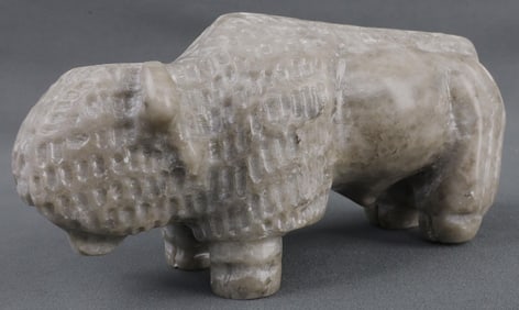 NATIVE ZUNI ANIMAL FETISH BISON BY GOMEO BOBELA