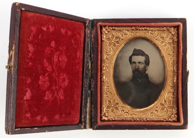 CIVIL WAR OFFICER TINTYPE POSSIBLE CONFEDERATE