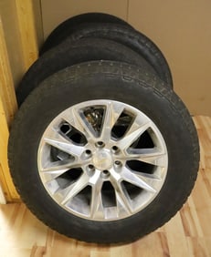 SET OF 4 GOODYEAR TRAILRUNNER AT USED TIRE LOT