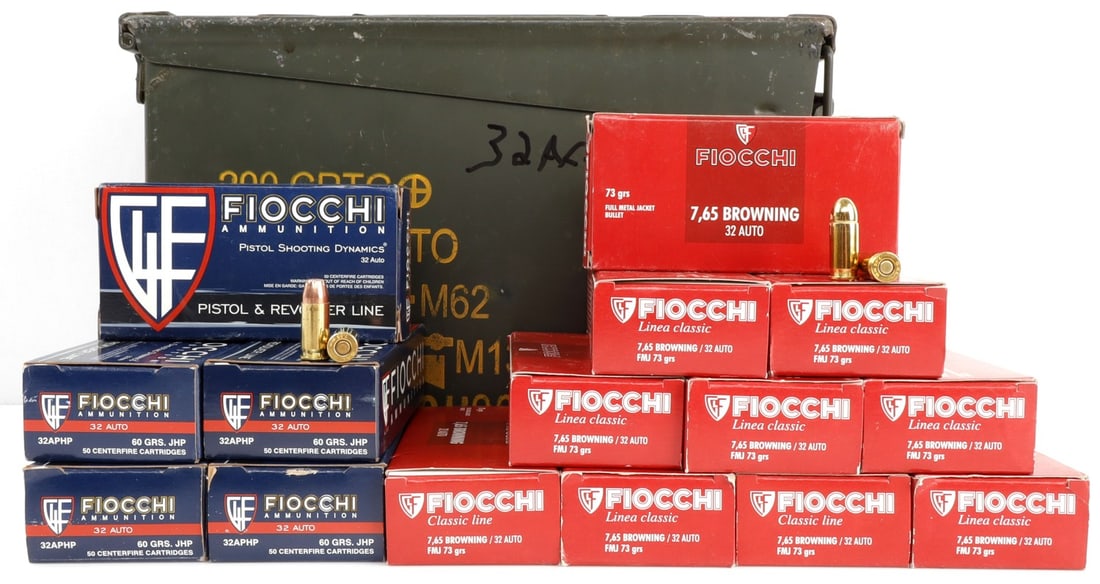 750 ROUNDS .32 AUTO JHP & FMJ FIOCCHI AMMUNITION: Lot of 750 rounds factory new .32 ACP centerfire pistol ammunition. Includes 250 rounds Fiocchi Pistol Shooting Dynamics 60gr FMJ and 500 rounds Fiocchi Linea Classic 73gr FMJ. No international shippi