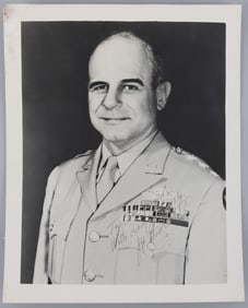 WWII USAAF JAMES H DOOLITTLE AUTOGRAPH