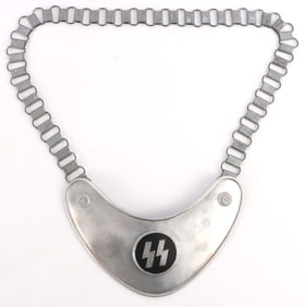 WWII GERMAN REICH SS STANDARD BEARER GORGET