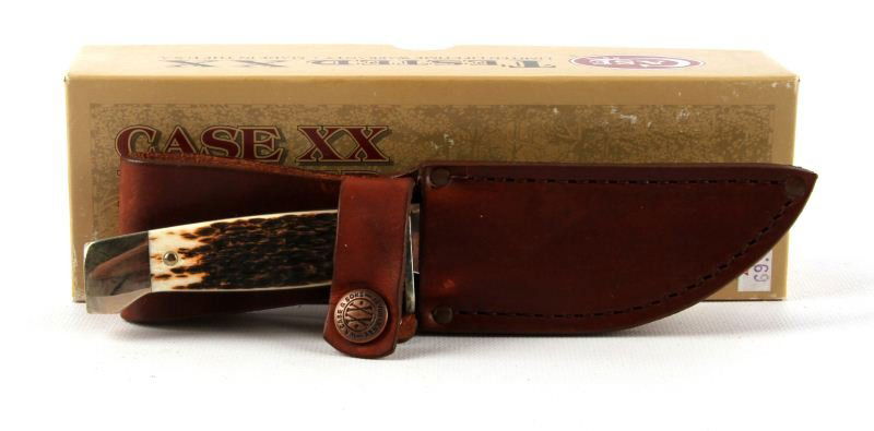 CASE XX HUNTER KNIFE: Case XX Hunter Slab SD Amber 678 31/2 SS Knife, in original box.
