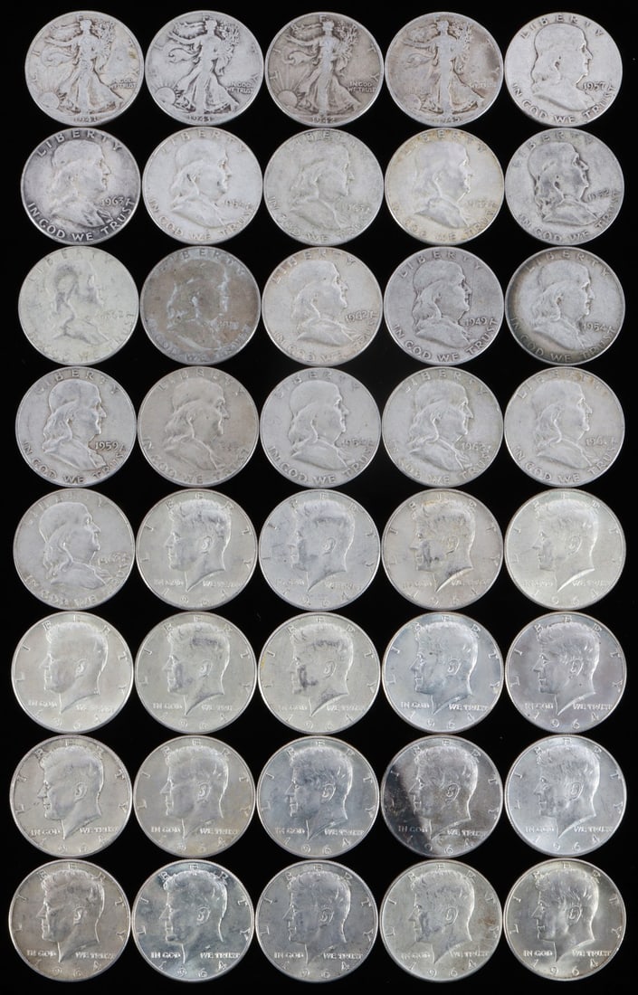 $20 FACE VALUE 90% SILVER HALF DOLLAR COIN LOT: From circulation. Mix of Walker, Franklin, and Kennedy halves. This lot has a reserve.