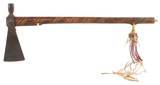 NATIVE AMERICAN CEREMONIAL TOMAHAWK PIPE