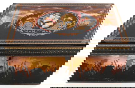 MAN O' WAR CEDAR CIGAR HUMIDOR