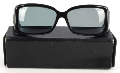 WOMENS BLACK SUNGLASSES FROM TIFFANY