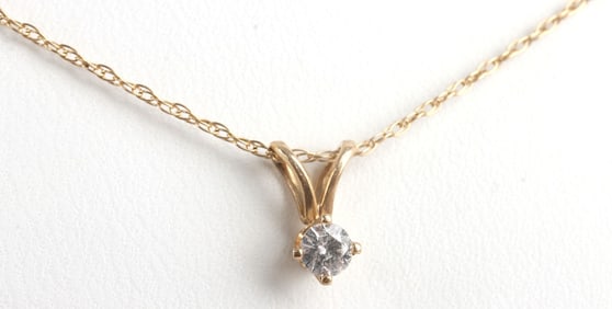 0.05 CARAT DIAMOND 14K YELLOW GOLD NECKLACE