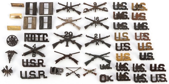 LOT OF 45 ASSORTED WWI U.S. COLLAR INSIGNIA