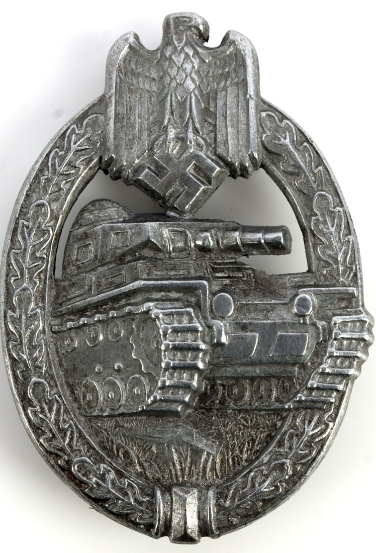 WWII GERMAN THIRD REICH PANZER ASSAULT BADGE: Solid type by Aurich. 2.25 inches. This lot has a reserve.