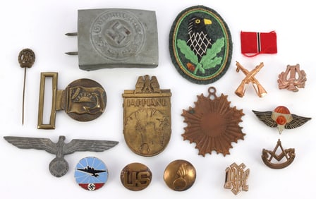 LOT THIRD REICH WWII MILITARIA ITEMS BUCKLE SHIELD