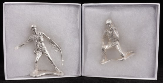 LOT 2 999 FINE SILVER SOLDIER RADIOMAN & FOLLOW ME