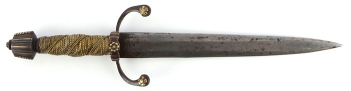 17TH CENTURY ITALIAN SCHIAVONA PARRYING DAGGER