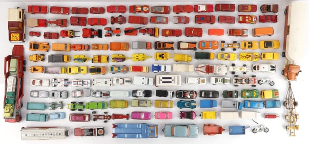 LOT VINTAGE TOY CARS CORGI MAJORETTE TOOTSIE TOY