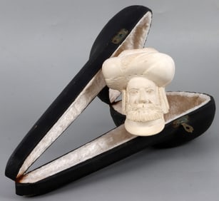LARGE MEERSCHAUM SULTAN HEAD PIPE WITH CASE