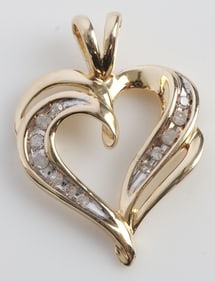 10K YELLOW GOLD HEART PENDANT WITH DIAMONDS