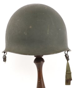 VIETNAM WAR US M1 HELMET BY PARISH WITH LINER