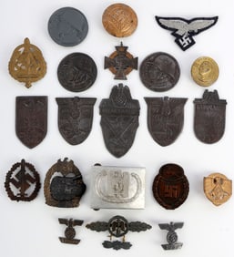 LOT OF 21 WWII GERMAN REICH BADGES MEDALS BUCKLES