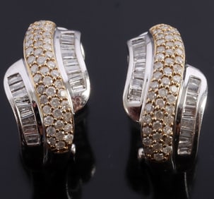 10K TWO TONE GOLD DIAMOND LEVER BACK EARRINGS