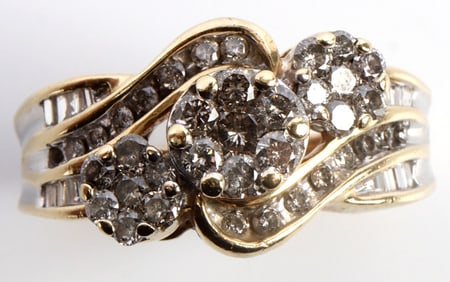 10K YELLOW GOLD DIAMOND CLUSTER RING SZ 7.25