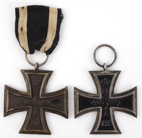 2 GERMAN WWI IRON CROSS MEDAL LOT