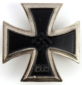 WWII GERMAN THIRD REICH IRON CROSS FIRST CLASS